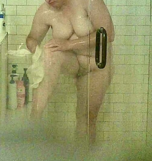 Wife Melissa 42yo Florida USA ?? Candid Sneak Shots