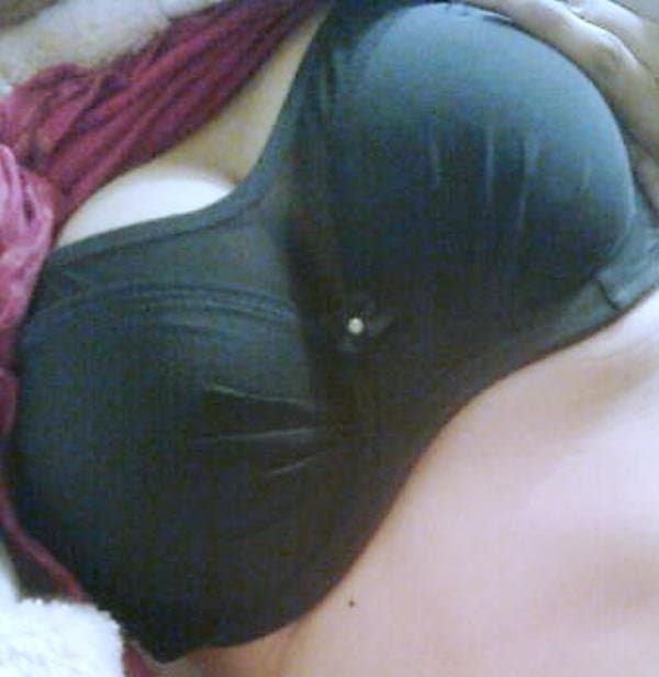 Click to view full size Hot Desi Indian Whore Selfie Leaks