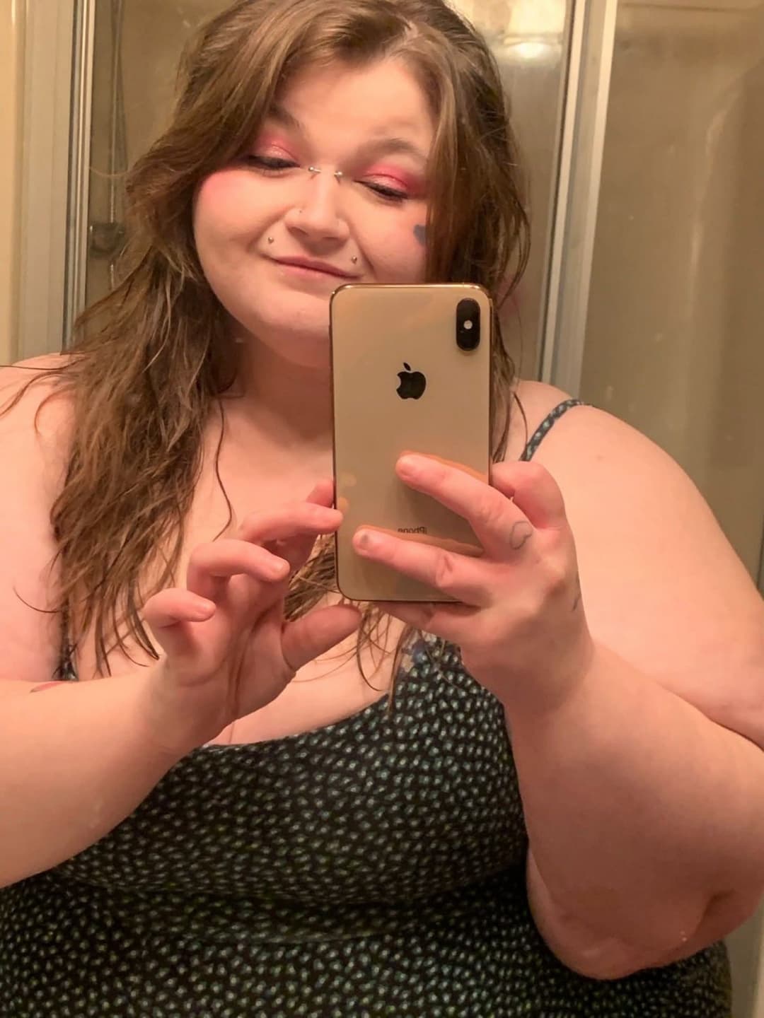 MASSIVE HUGE PAWG SSBBW BBW HUGE THICK BIG ASS GOONER MATERIAL