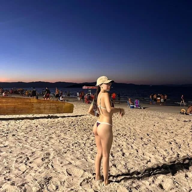 Regi Medina nicoleña