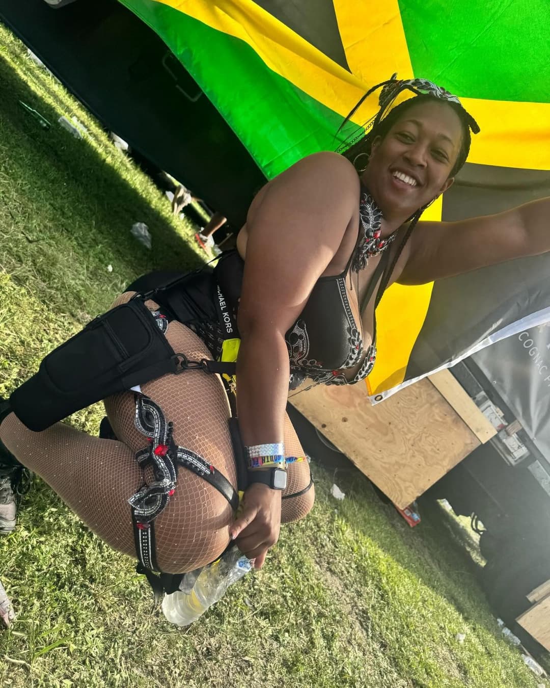 Click to view full size Big Titty Jamaican Girls