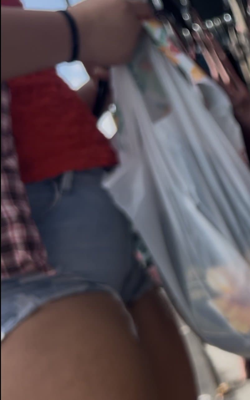 Thick Asian babe tight huge cameltoe. Pussy lips bussin in those shorts . So sexy