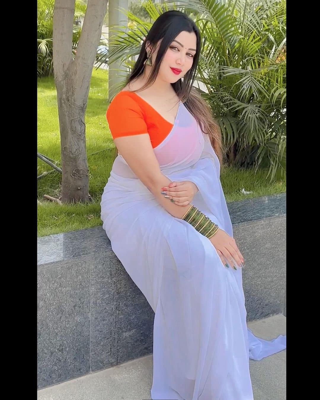 Beautiful Indian busty girl Anjali Joel