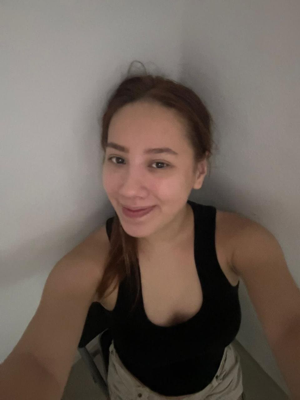 Click to view full size 2 años y mi novio no sabe que tengo tangas. comenta que me harías sinn límites