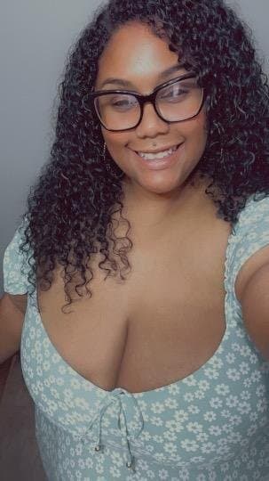 SSBBW NERDY? BUSTY? EBONY?.