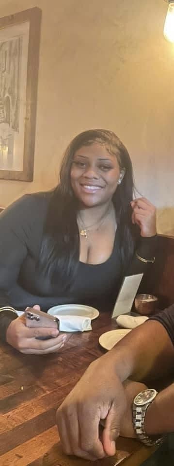 Sexy ass BBW thot Tay ? Lightskin thick beautiful slut with gorgeous boobs & Ass! Loves to twerk ?