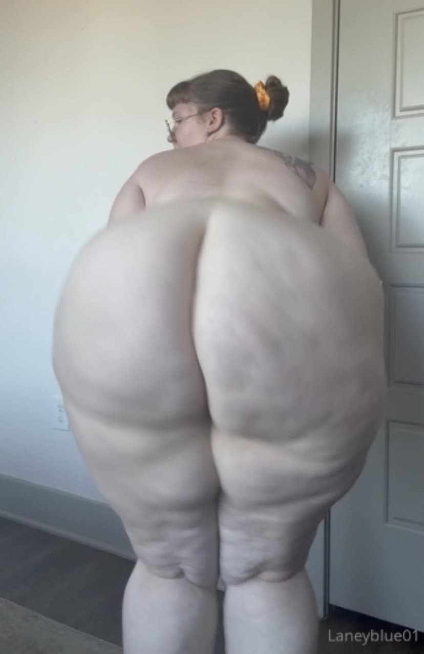 Huge Massive Ass Pawg BBW Booty Clapping All kinda ways