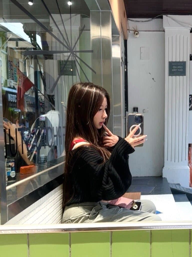 Lost my 18f gf to a 53m white bull. Lost bet. Kik j4cvck. Audio is them