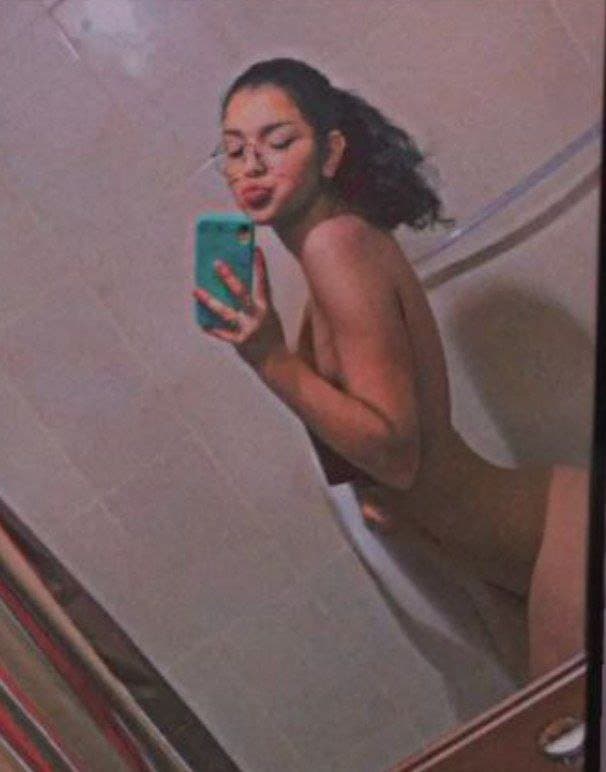 Aileen Troya puta barcelonista de Ecuador