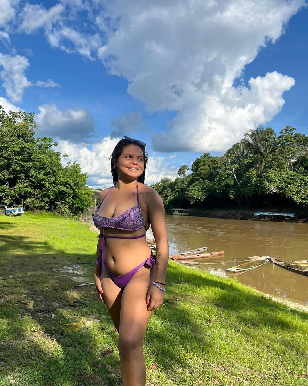 Click to view full size Michele Silva do Acre