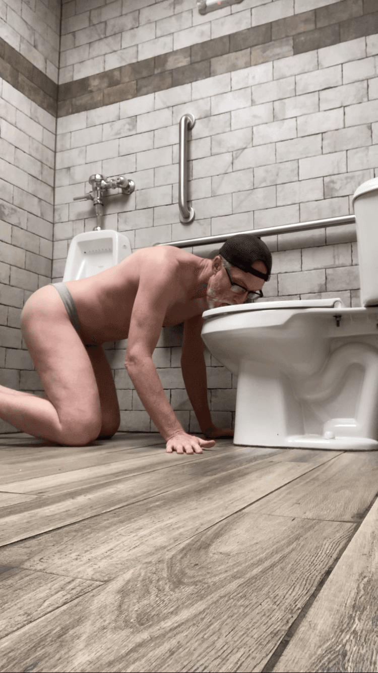 Licking Filthy Public Toilets. Pennsylvania Fag Steve