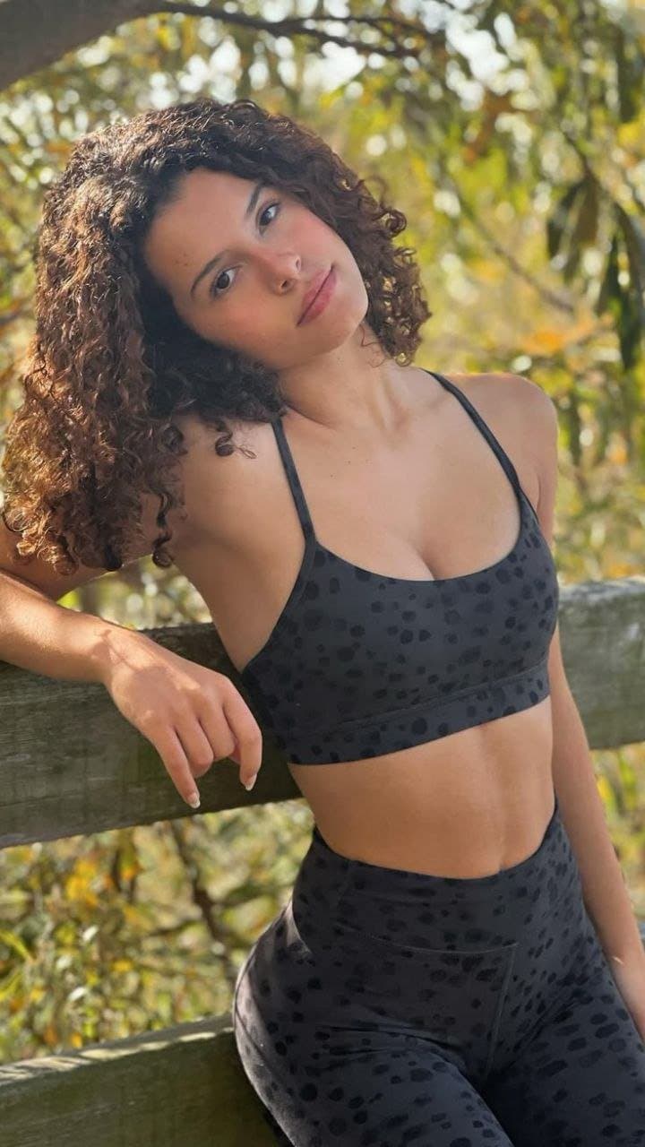 Gabriella delicia...Gabriella Saraivah gostosinha linda