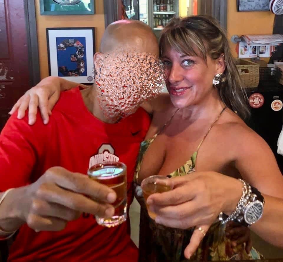 Fun milf shows the internet how much she loved getting naked on camera & in public