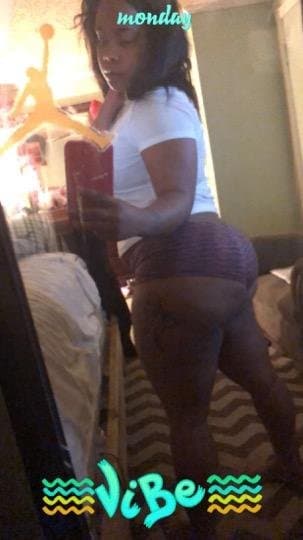 Married North Nashville Wedgewood Squirter Pussy Thot Sell It When Husband at Work & Kids Sleep