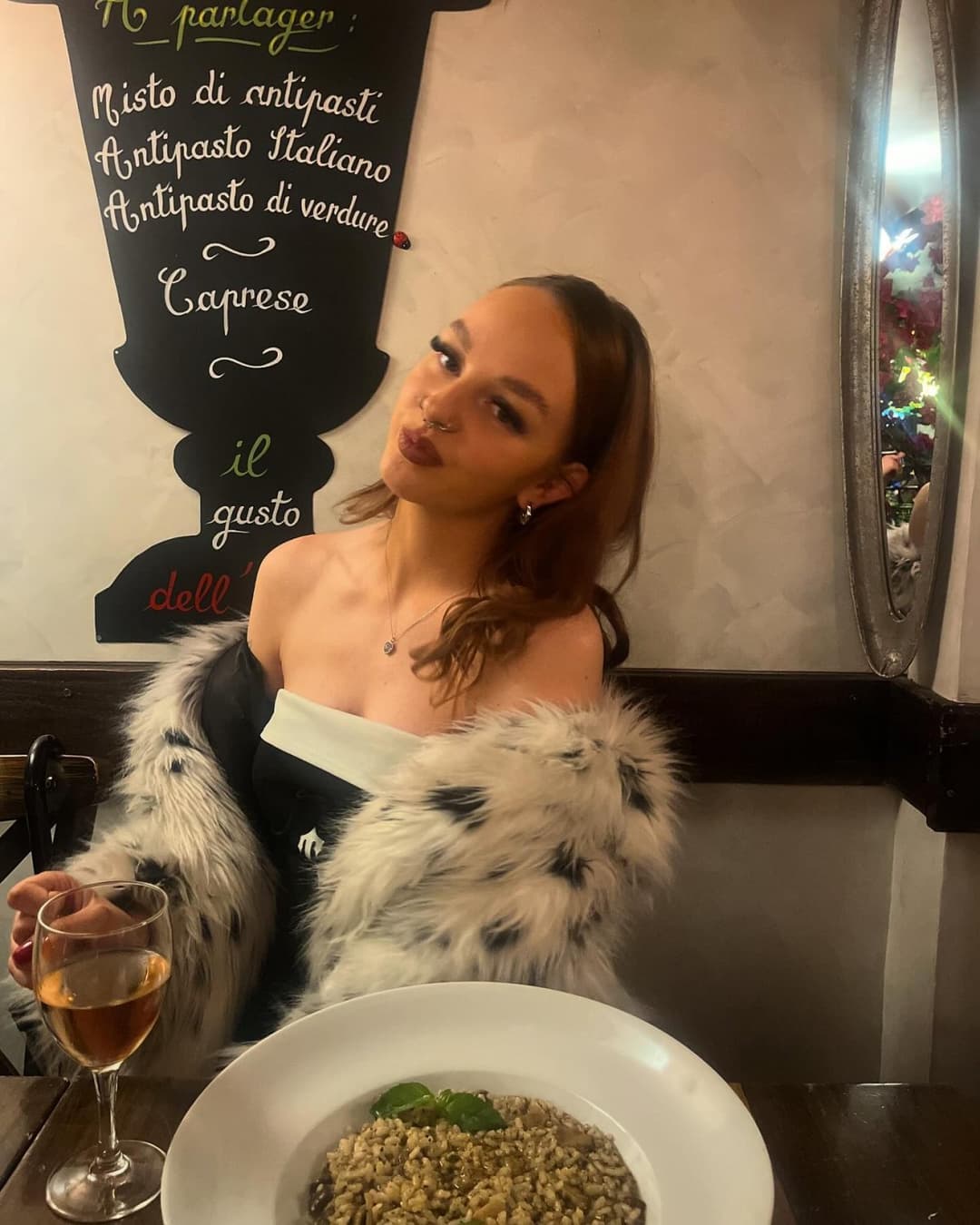 Click to view full size IG slut Ebra (21) IRL submitted, tattoed goondoll