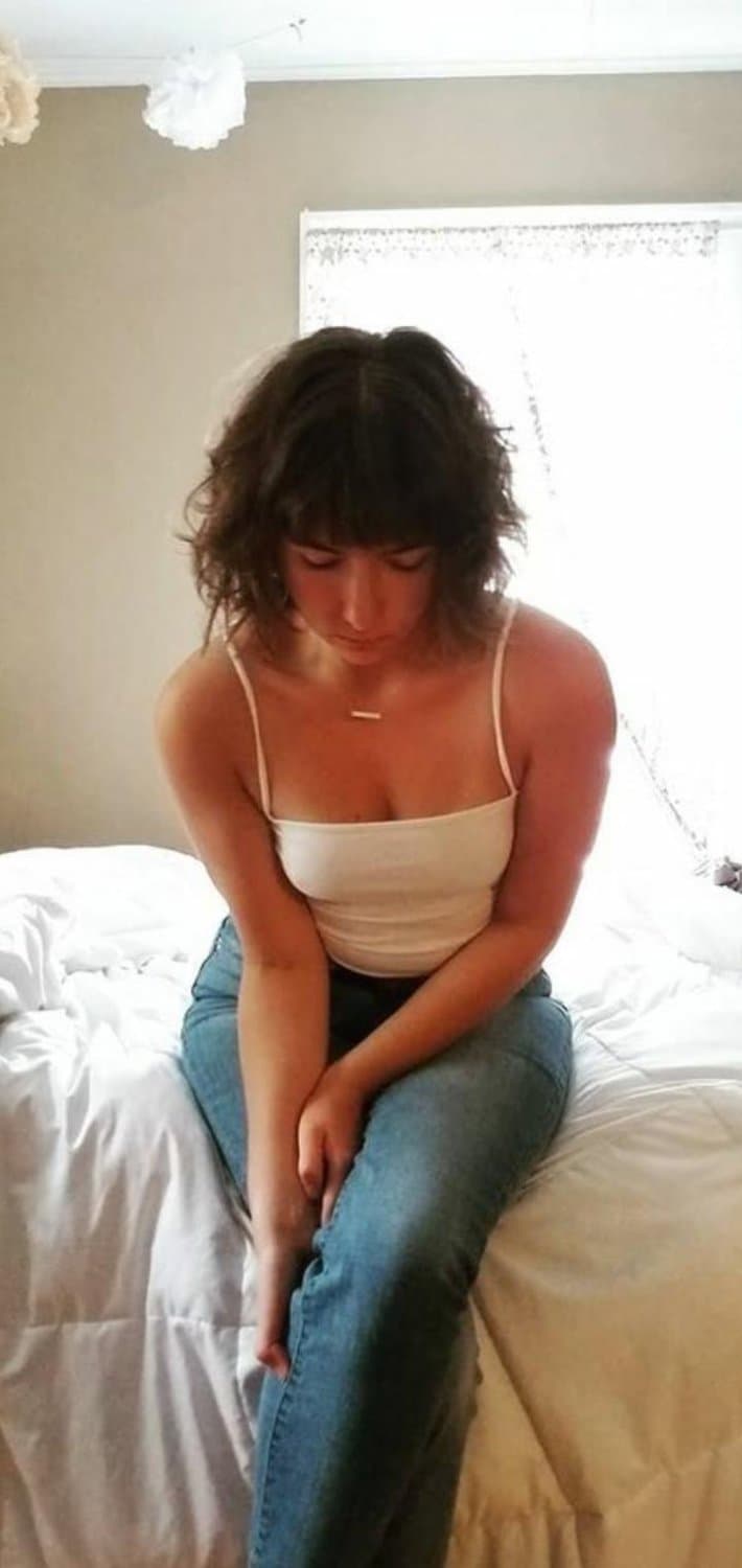 Thick thick ass young milf PAWG Kate loves big cock. Huge ass young anal slut. Loves BBC. From Maine