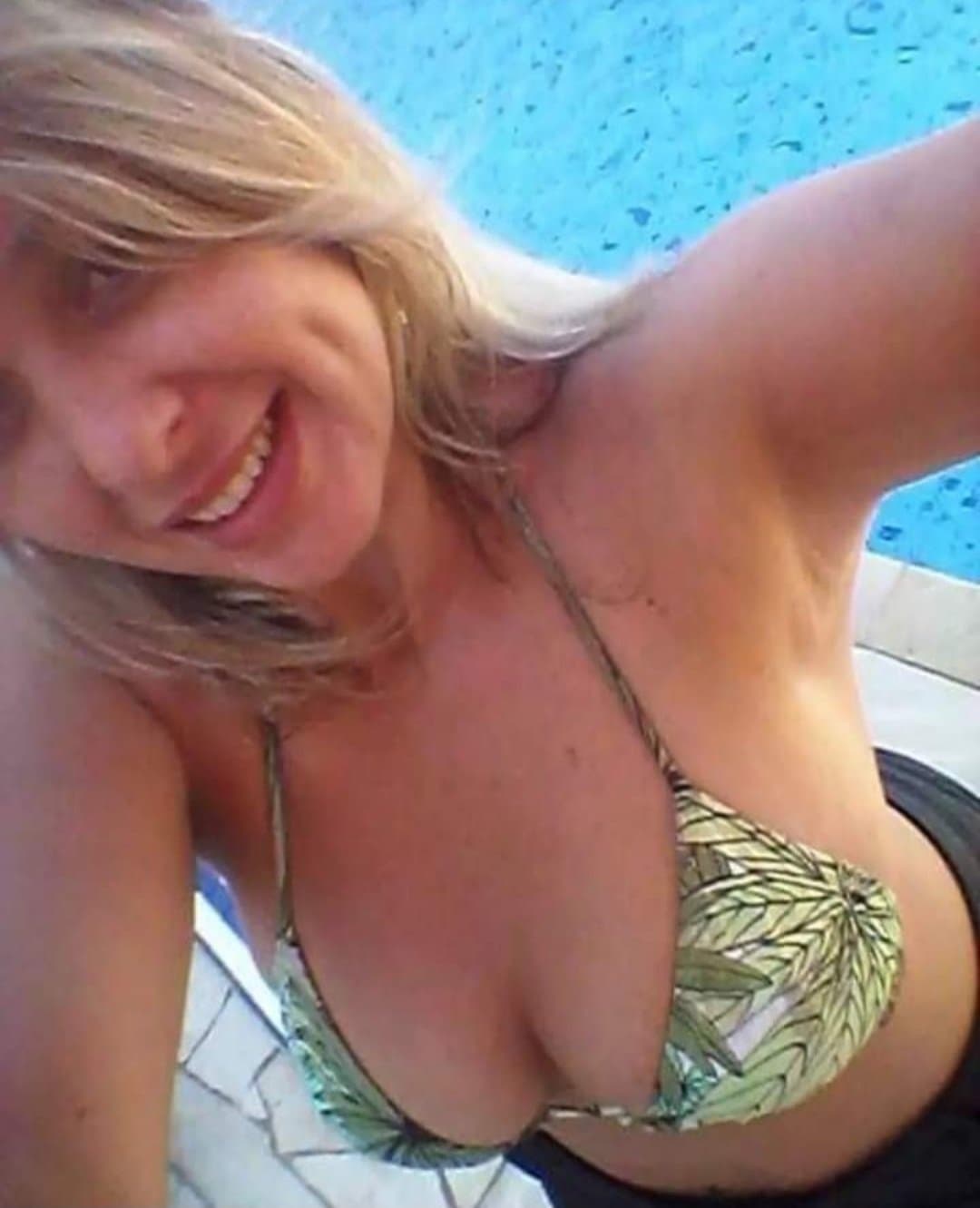 Ana coroa personal gostosona