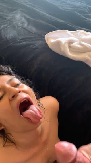 Latina Snake charmers