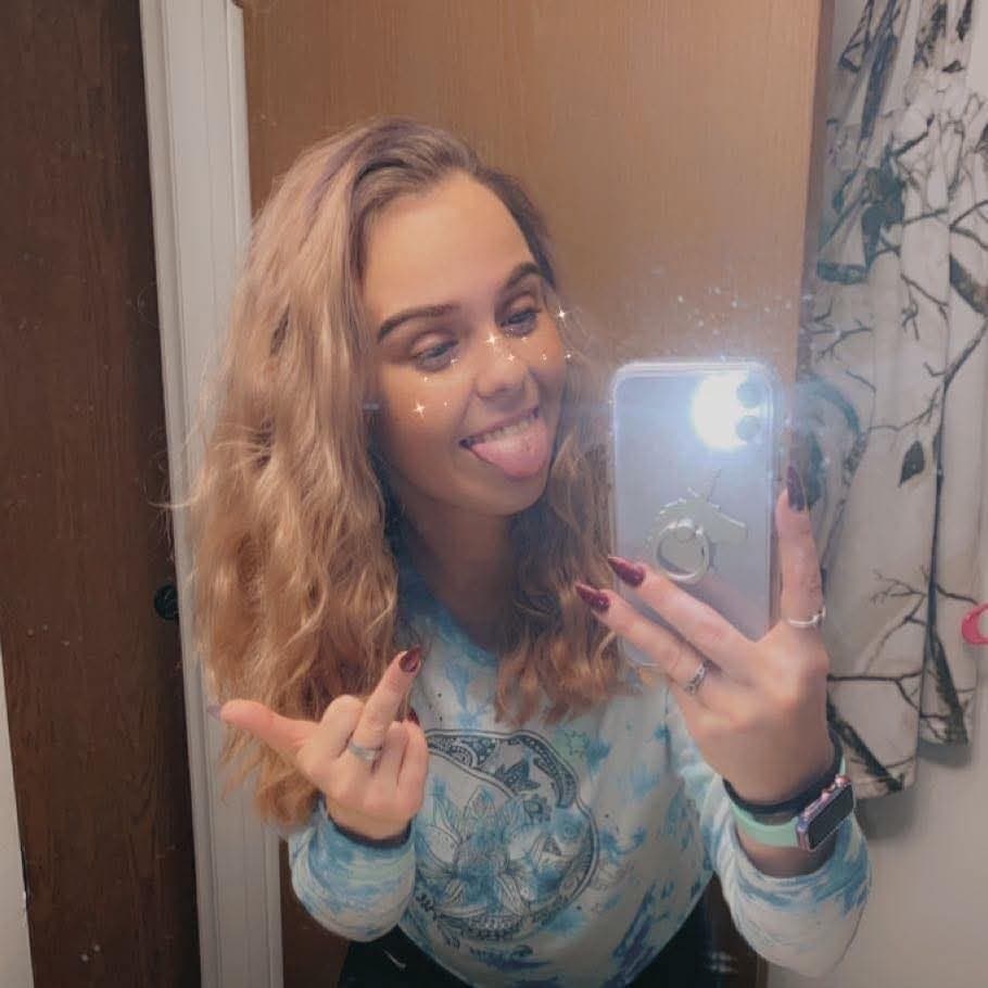 Kayla in HS vs Kayla now