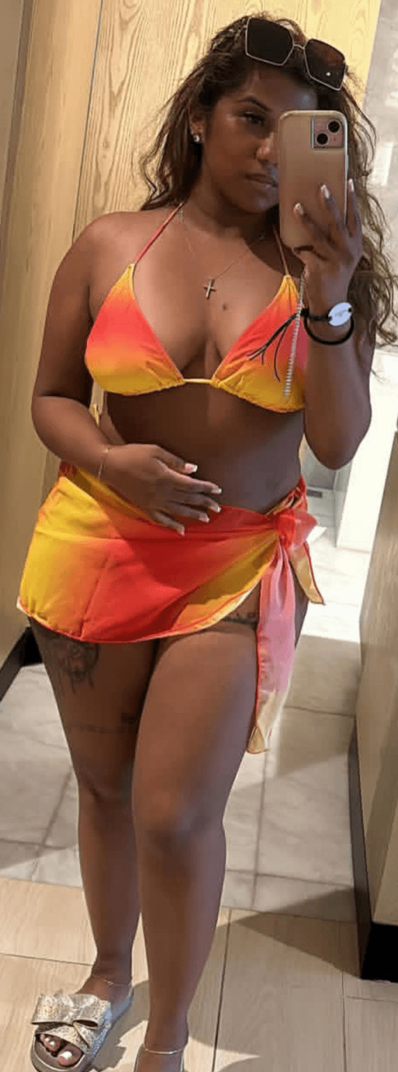 Christie 28yo with slutty body