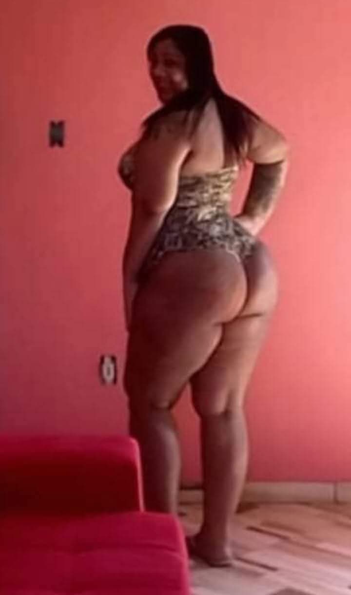 Pensa numa gordinha muito gostosa