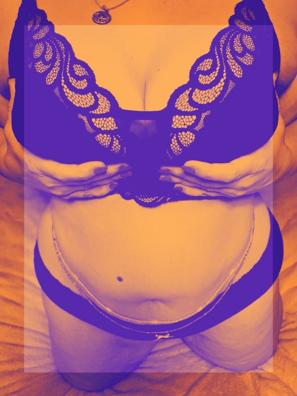 Leia Leighton BBW wants to be a pornstar