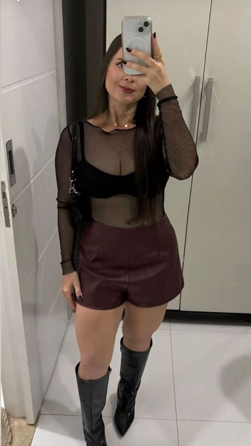 Exibicionismo da cavalona, corninho que autorizou