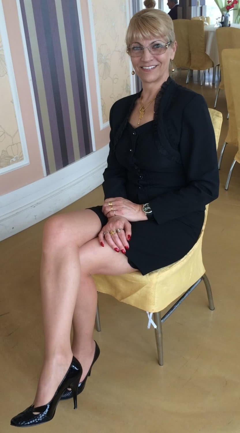 Click to view full size Blonde, Short hair