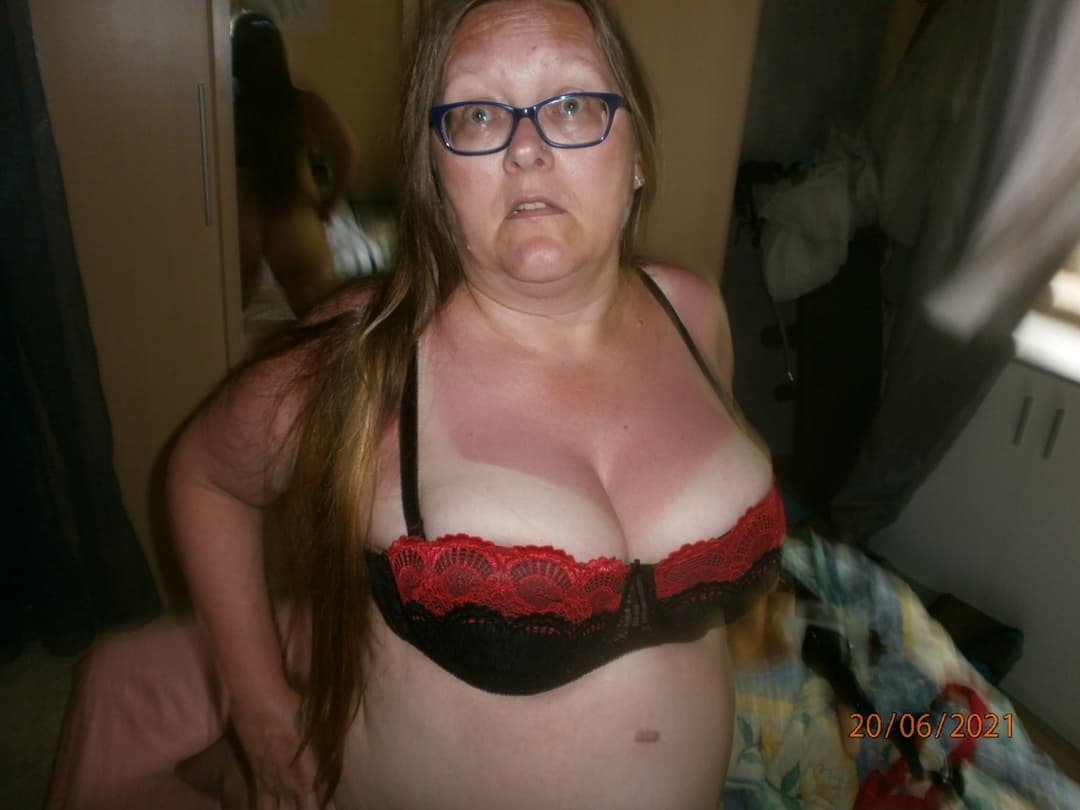 Inzest-Fotze Claudia aus Essen