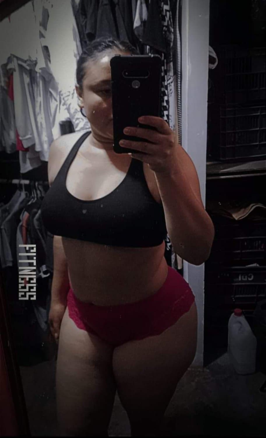 Aporte de un aficionado- mamita con un tremendo y delicioso culote ???❤️❤️