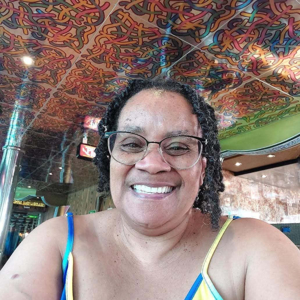 Mature Bbw Freak Regina From South Carolina ????Nude Pictures On Deck