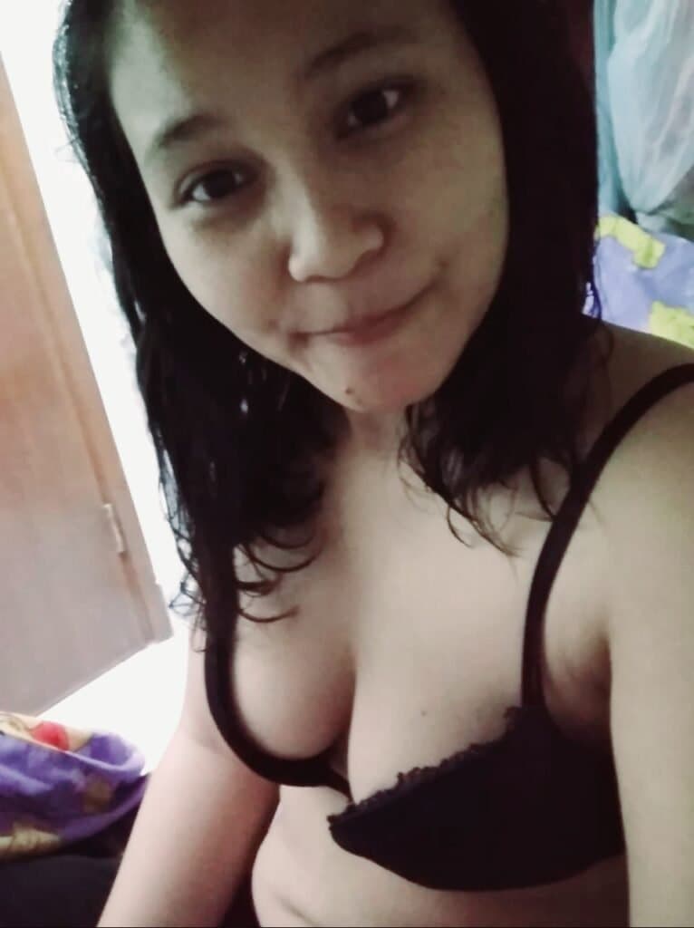 tante diana hijab cantik colmek indonesia malaysia pinay milf muslim