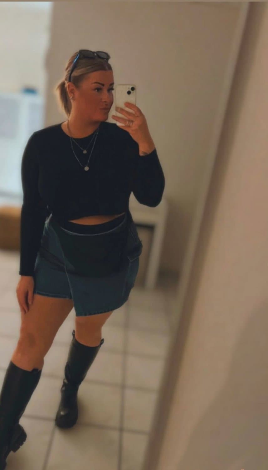 geile  deutsche schlampe Katrin wichsvorlage