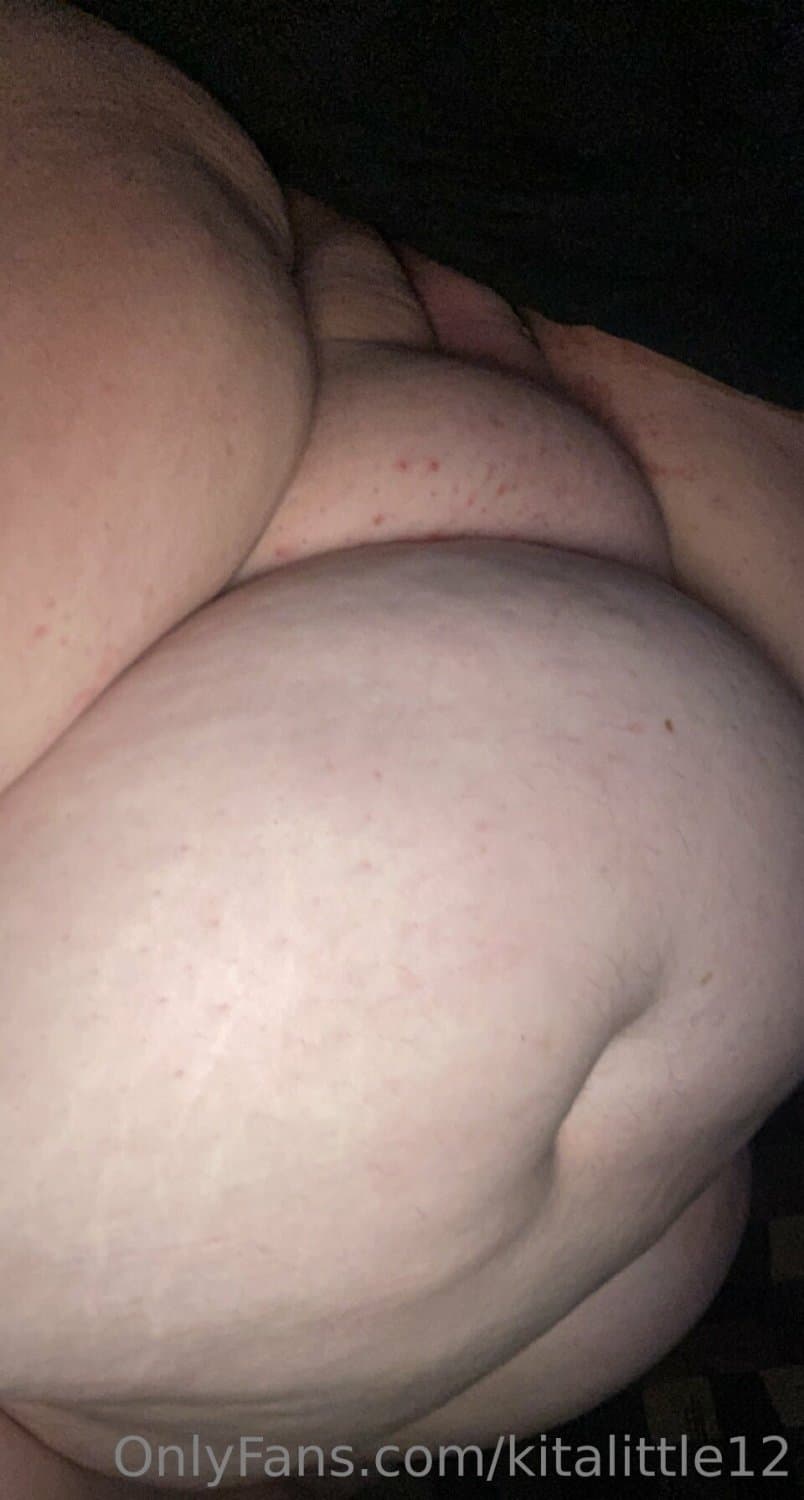 Huge Fat Tits and a Soft Belly = Perfect Combo