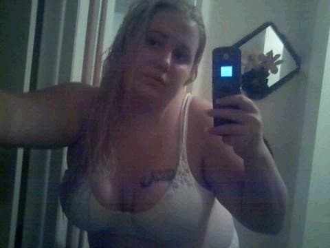 Curvy Blonde Beauty Janelle