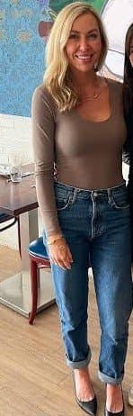 Jessica Robertson the sexiest milf of them all. A hot slutty mom will produce horny whore daughters