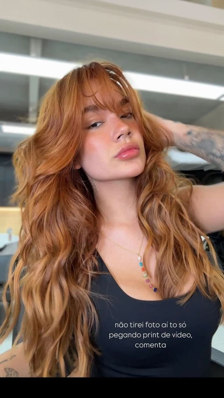 Vcs vão dá esprema pra ela e eu Gui a punheta pra vcs.