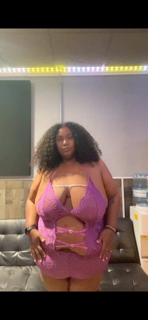 SSBBW NERDY? BUSTY? EBONY?.