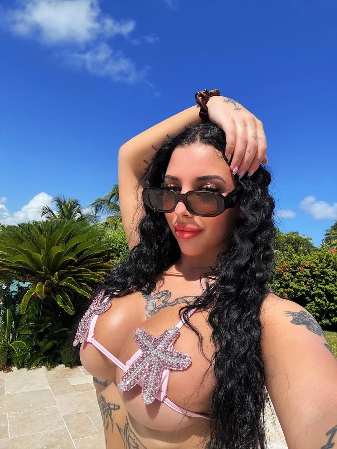 French Teen Latina Big Boobs flash tease