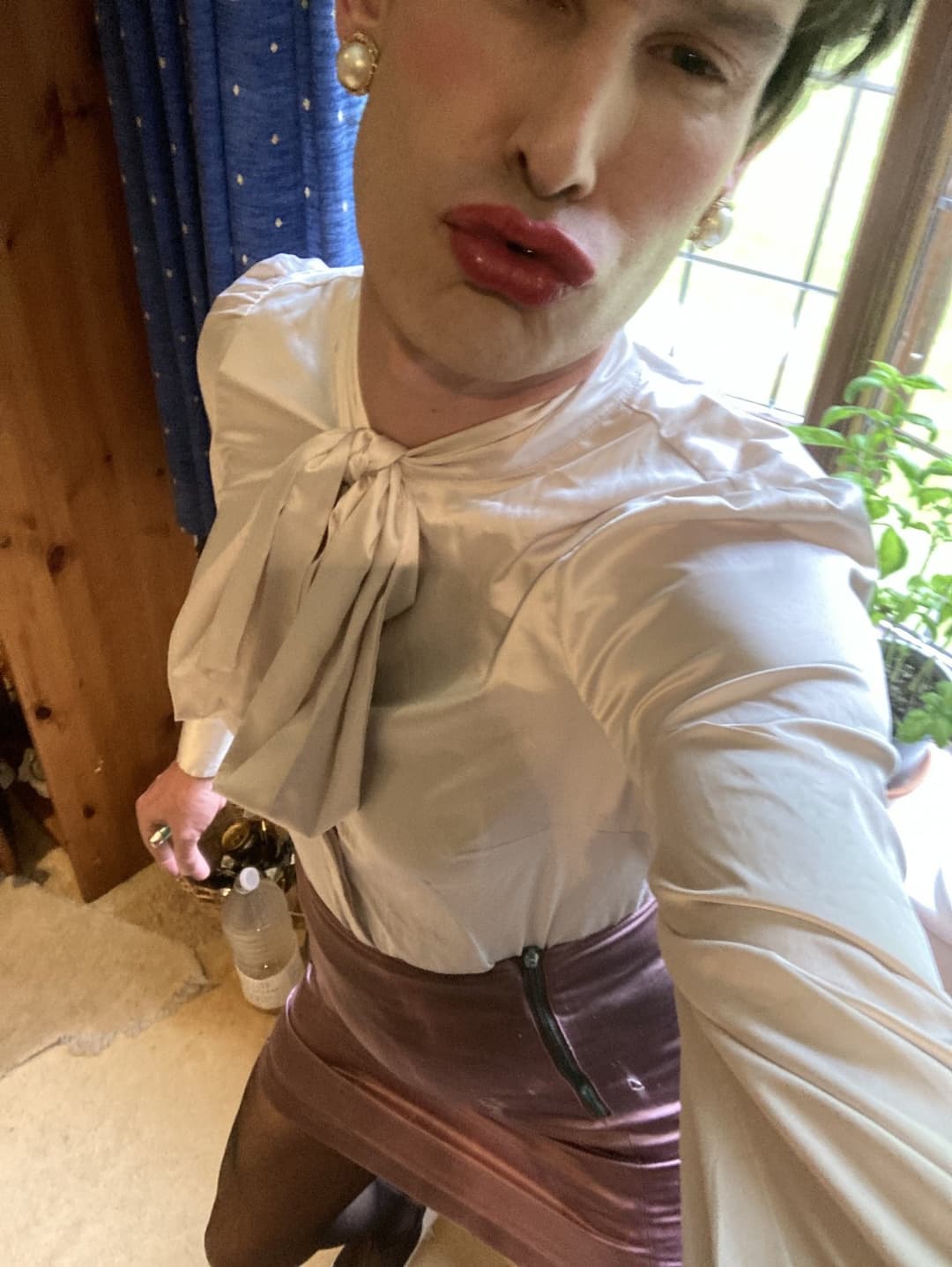 Posh Fagboy exposure on cam4 now