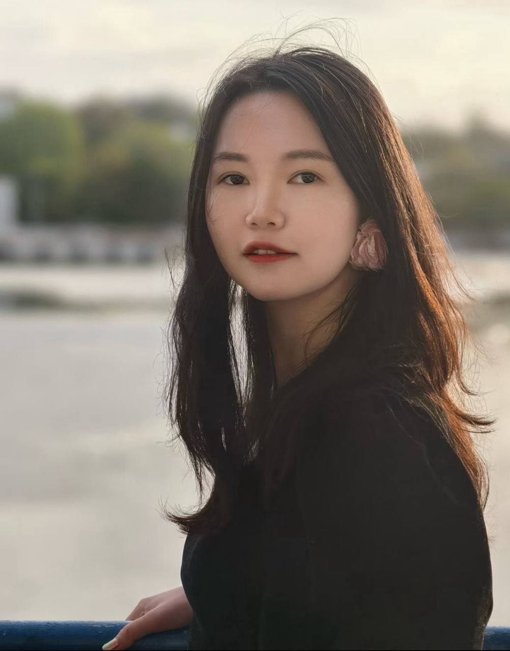 Chinese girl loves to lick balls