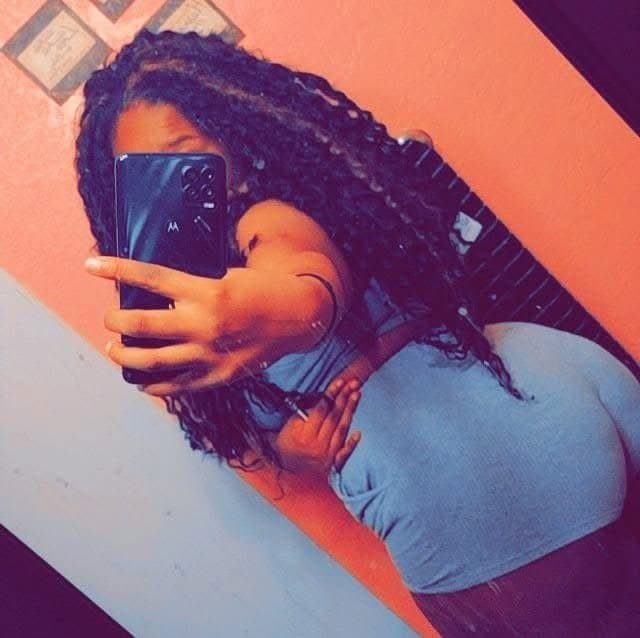 Crazy thick ebony IRL loves showing her crazy curves for horny perverts, goon to this bitch