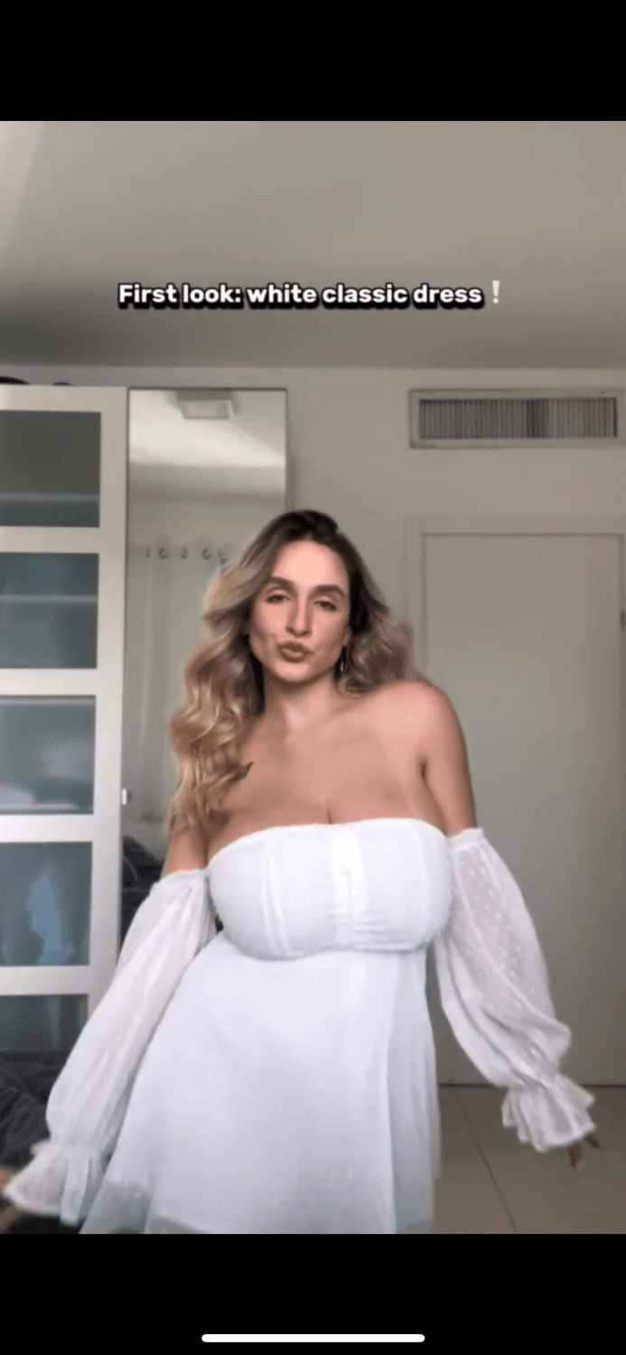 Heavy huge natural tits irl  stacked  noa