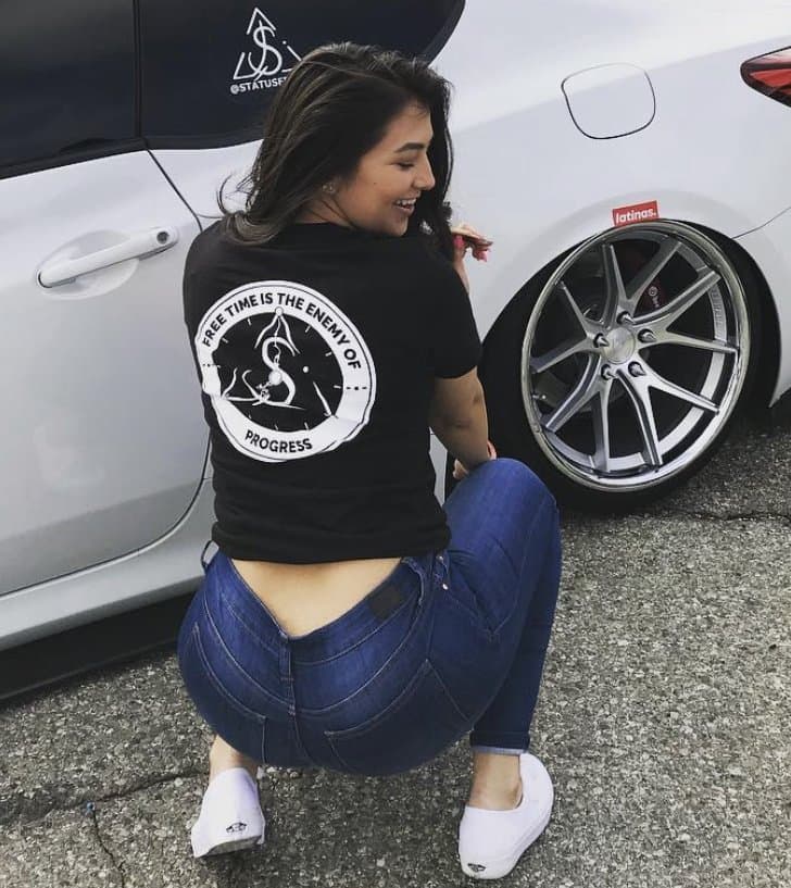 Some of the hottest sisters to exist ?