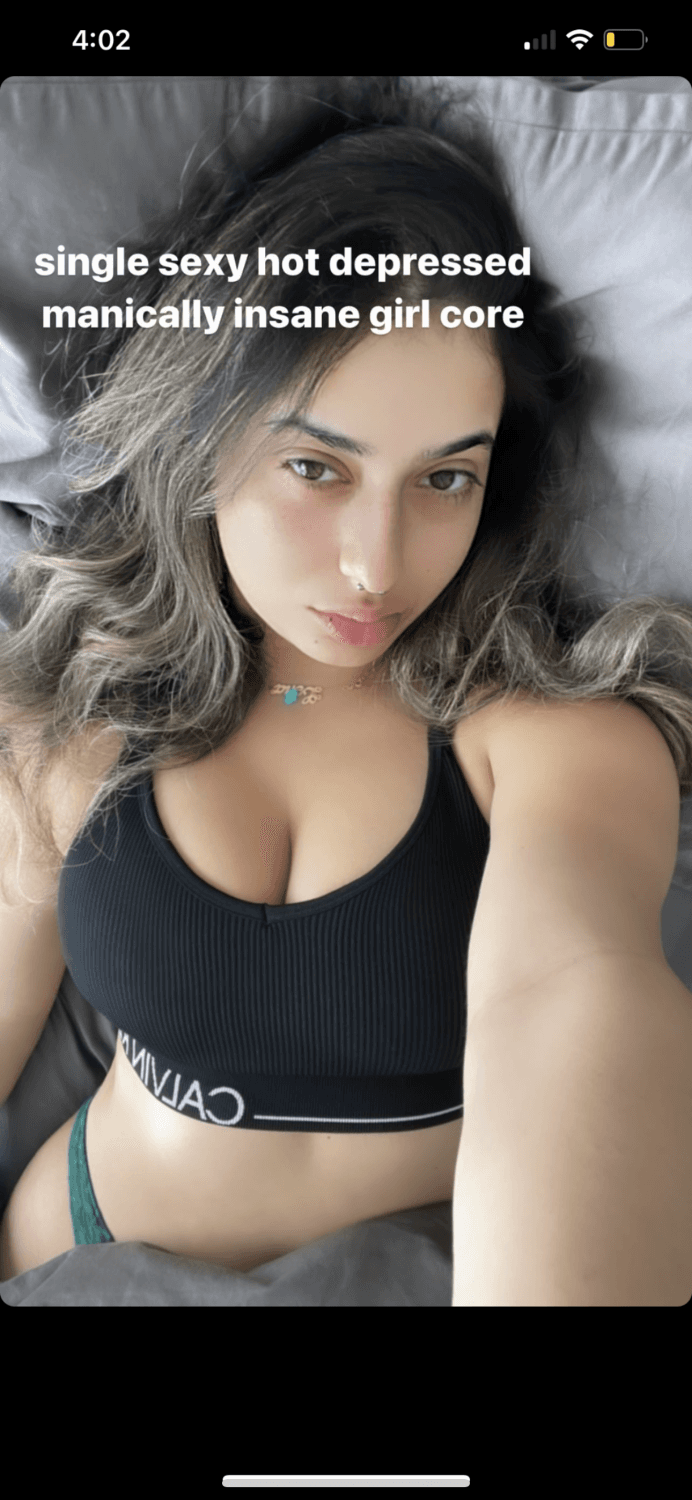 Slutty arab iraqi leaked