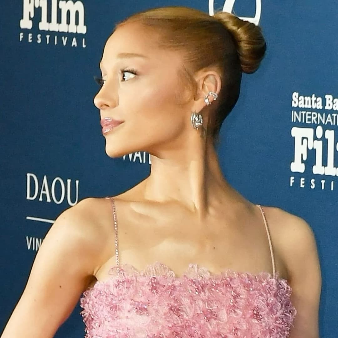 Ariana Grande 2025 face porn ?