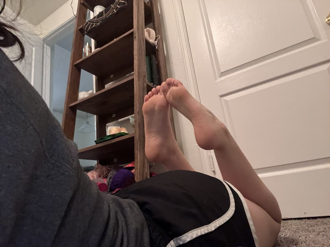 Cutie teen plays with her dildo