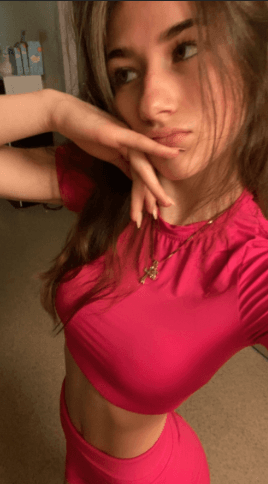 Tatum allie reed is a 18 yr old slut who craves attention