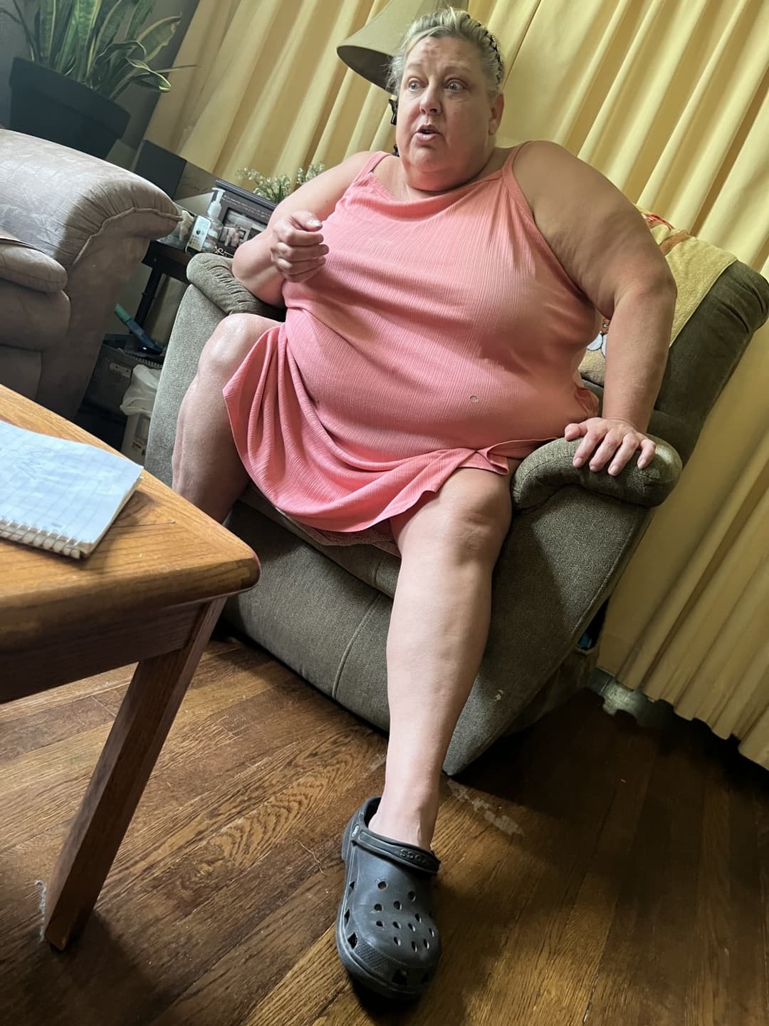 Real ssbbw mom candid too fat to stand and cook but fat enough to fuck
