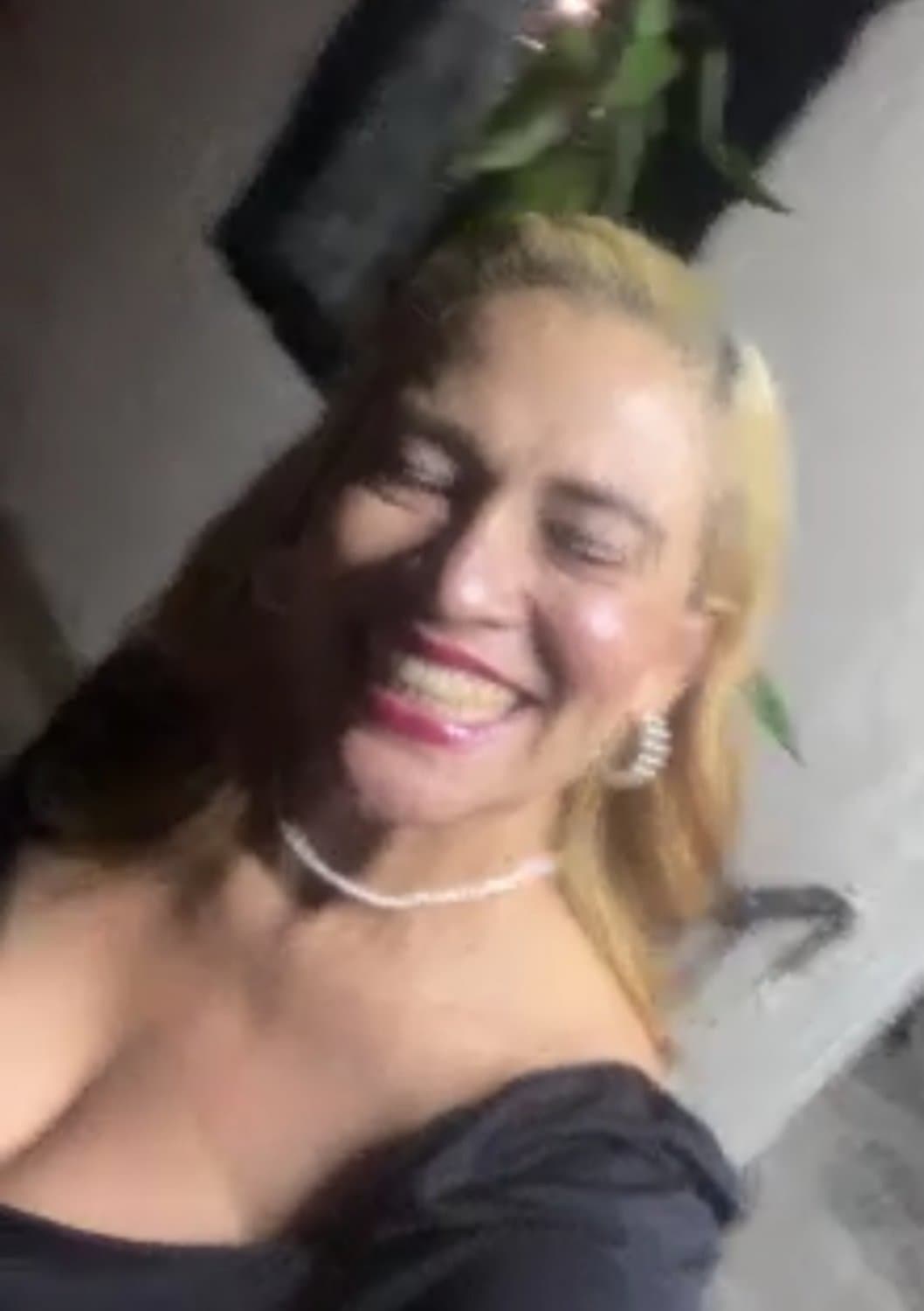 she 46 years old hot Latino milk loves to f*** no condom is needed she will swallow loves c** in her